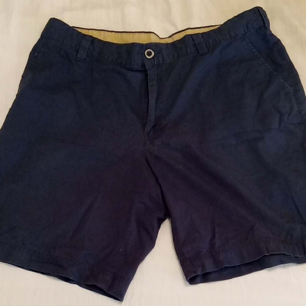 Izod Saltwater Men's Size 36 Navy Blue Shorts. Athleisure, Beach, Summer